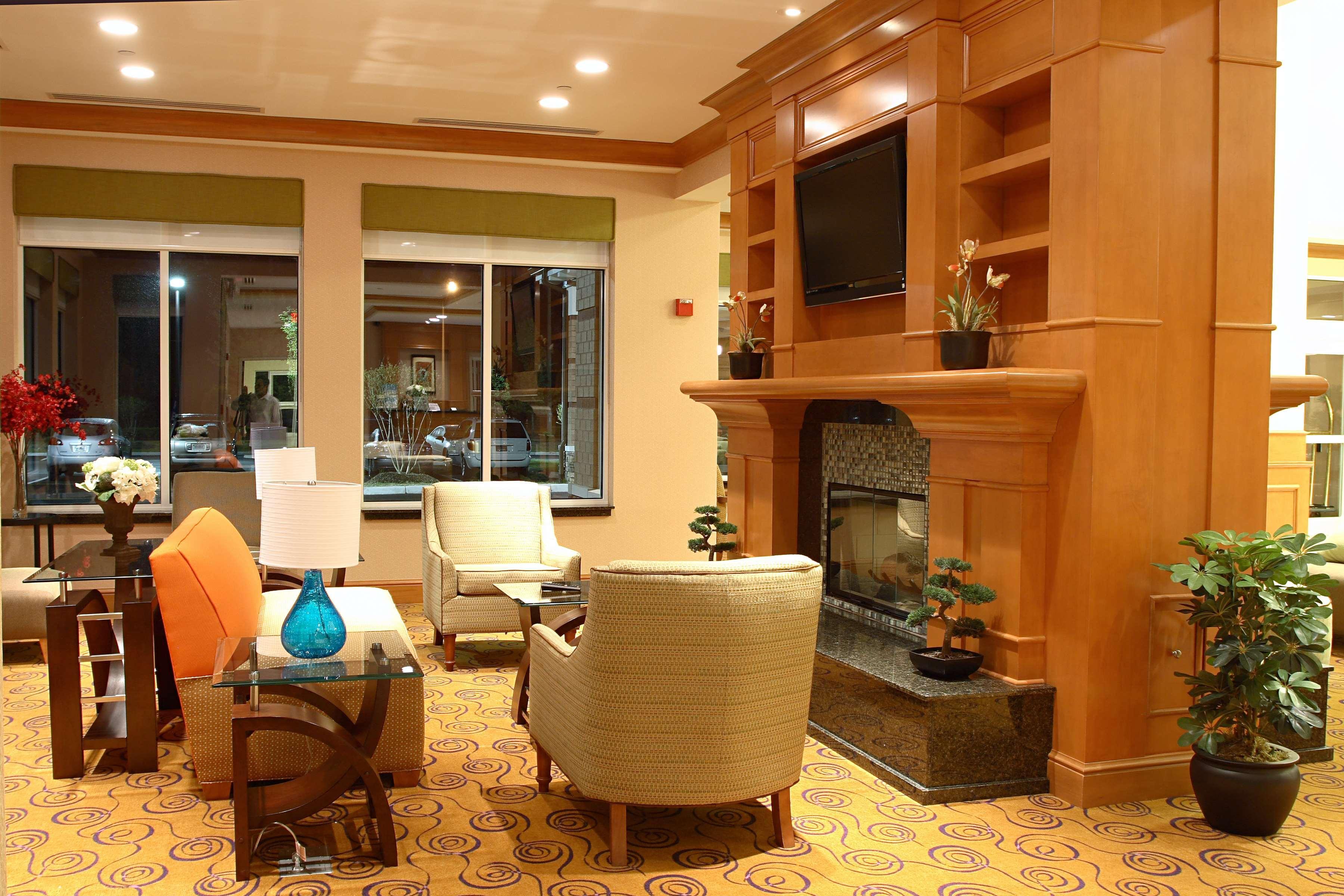 Hilton Garden Inn Chesapeake/Suffolk Interior photo