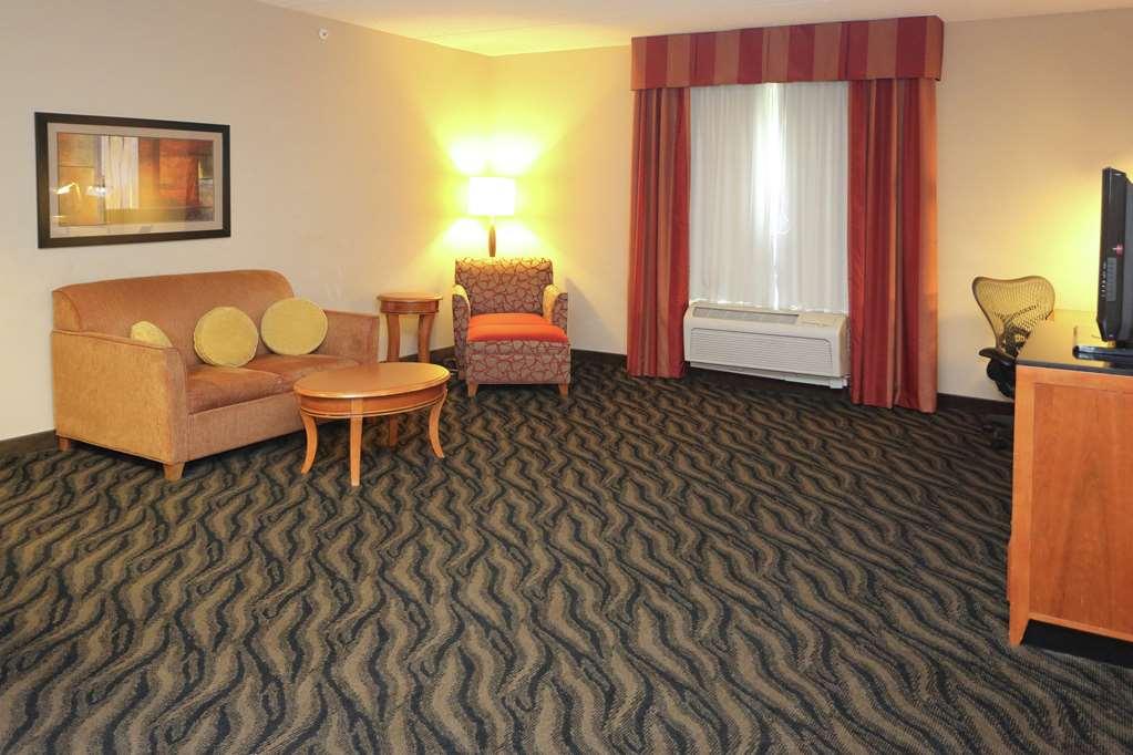 Hilton Garden Inn Chesapeake/Suffolk Room photo